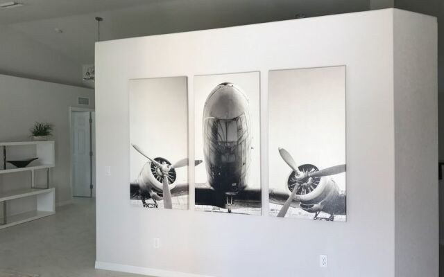 Alisa's Dream Villa on the Canal