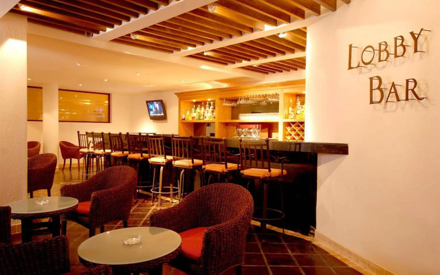 Buenaventura Grand Hotel & Great Moments - All Inclusive