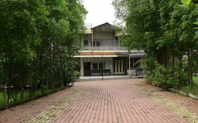 Tadoba Wildlife Resort