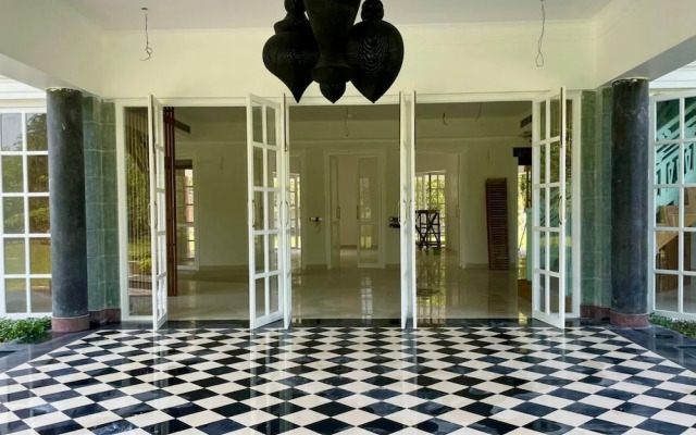 The Postcard in the Durrung Tea Estate