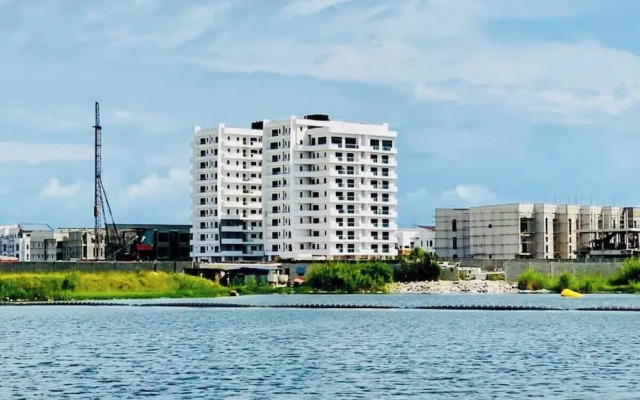 W16 Waterfront Hotel and Apartments