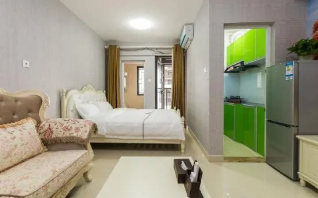 Tata Apartment Hotel (Shenzhen Nanshan Metro Station)