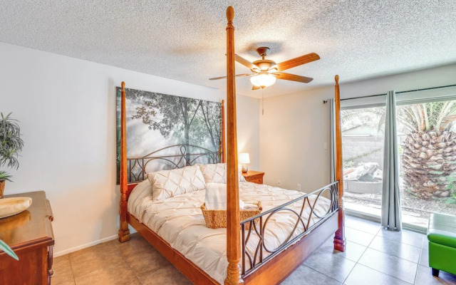 Centrally Located Glendale Home w/ Yard & Grill