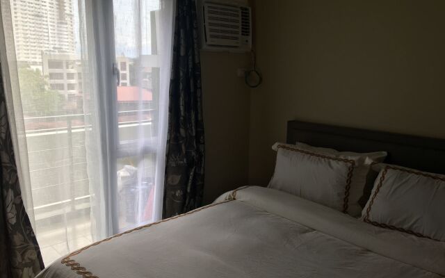 Centrio Tower Studio Unit