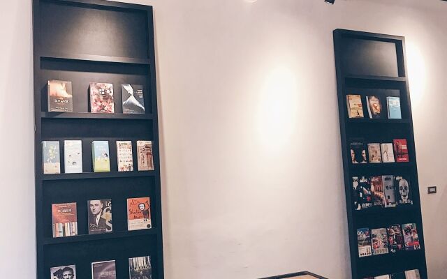 The Gatsby Apartment