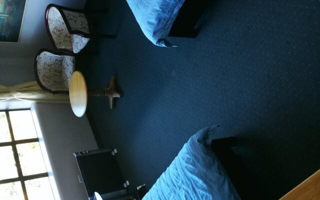 Eden Gardens Motel