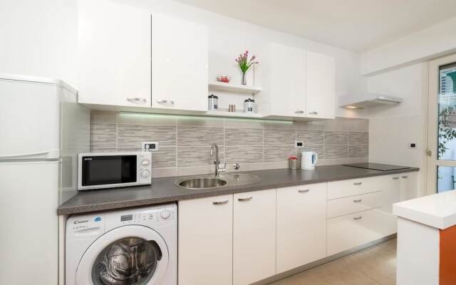 Exclusive apartment Bugenvila
