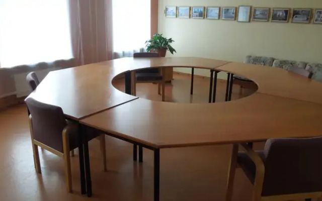 Vaiņodes jauniešu mītne