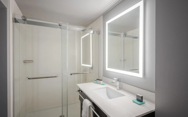 Hotel Interurban Seattle Airport SeaTac