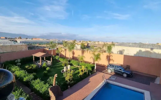 Quiet house in Morocco Village