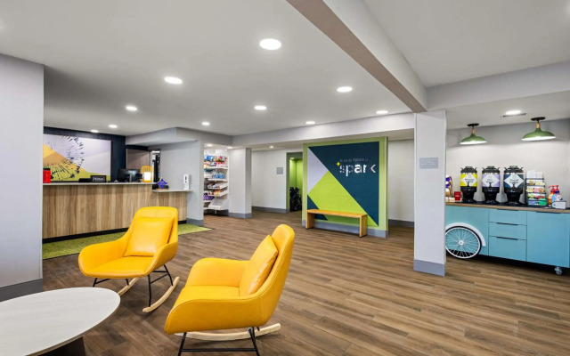 Spark by Hilton Fort Wayne