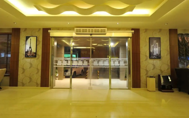 Al Janadriyah Suites 7