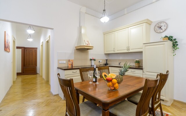 3-bedrooms apartment in center of Prague