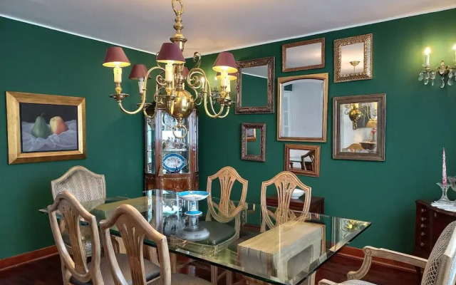 Ana Frank Boutique Hotel