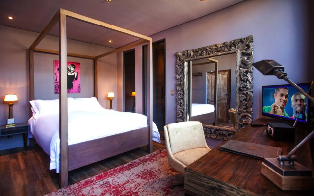 The Grey Hotel