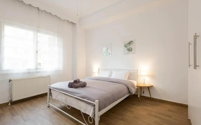 Saint Dimitrios Central Apartment 100sqm.