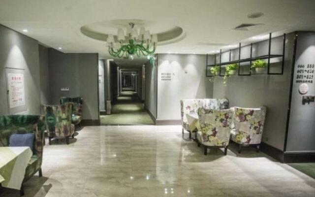 GreenTree Eastern Shenzhen Luohu East Gate Hotel