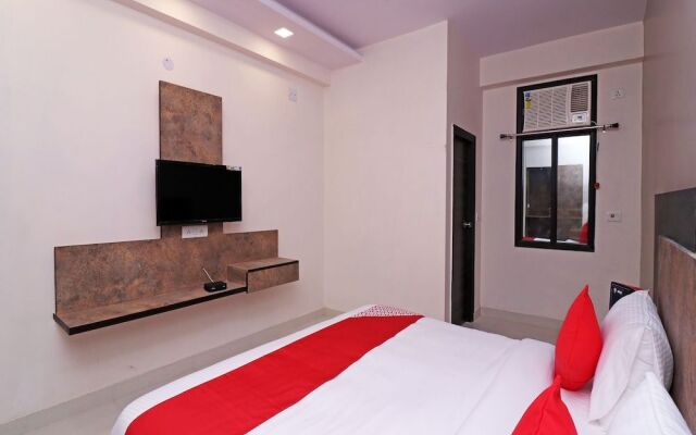 OYO Flagship 19349 Sector 7 Dwarka