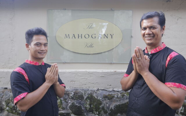 The Mahogany Villa