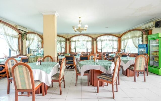 Hotel Istana Permata Juanda