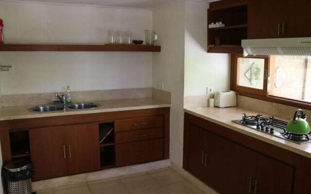 Exotic Beach Villa Alamanda