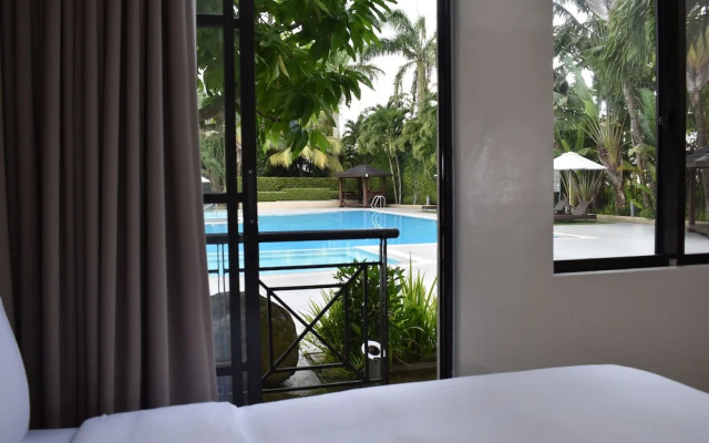 Holiday Inn & Suites Batangas Limapark