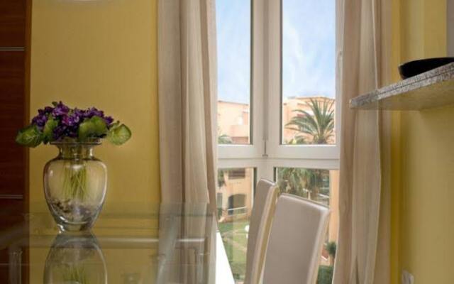 Apartamentos El Amanecer
