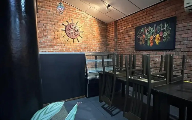 Maxwell Inn Luxury Hotel