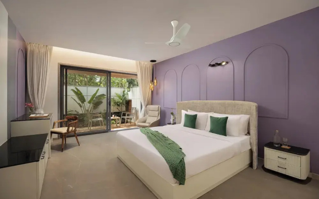 ELIVAAS Cloud 7 | 4 BHK Villa with Pvt Pool