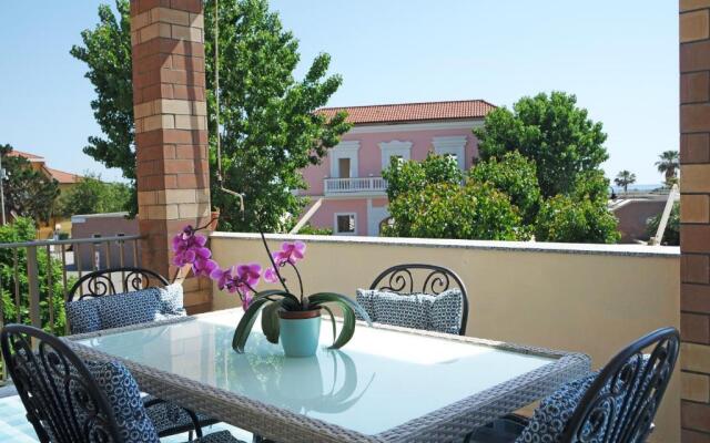 Eleatica Holiday Apartment