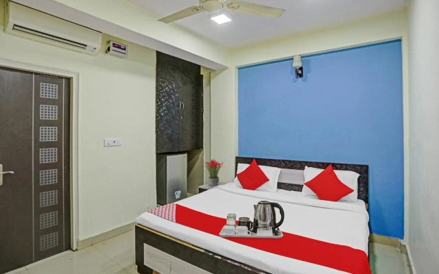 OYO Flagship 88302 Shyam Residency Near Lotus Temple