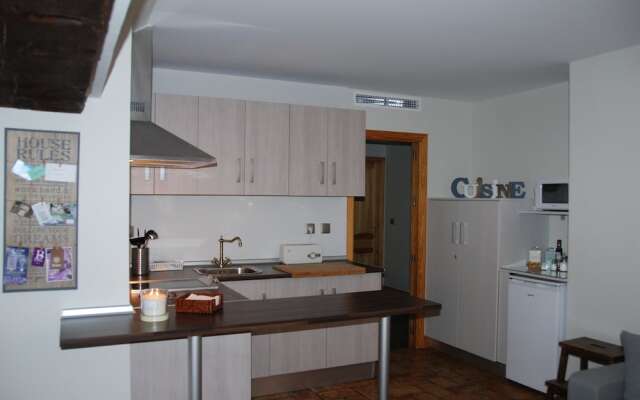 Aljara Corredera Apartment by JITKey