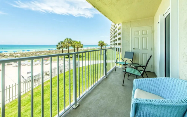 Moonspinner 211B by RealJoy Vacations
