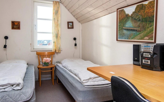 8 Person Holiday Home in Romo-by Traum