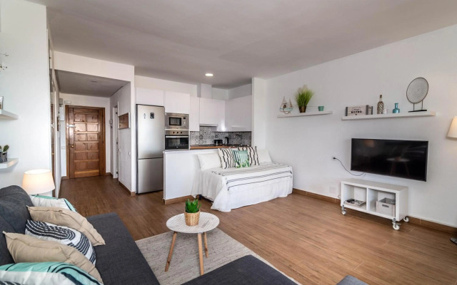 LXR Recently Reformated Studio Don Carlos Marbella