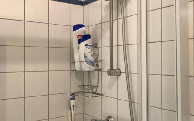 T2 +alcove, récent 4/5 pers. Parking. Balcon. Wifi