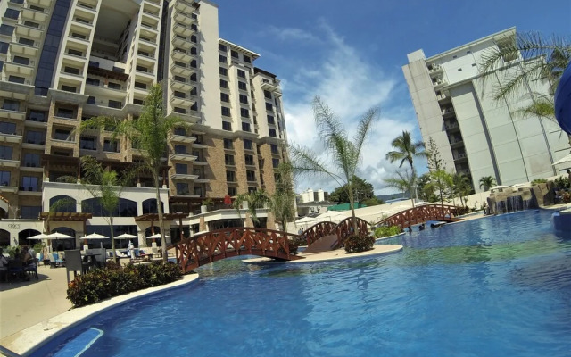 Premium Oceanfront Jaco Studio 7701 by CRHR