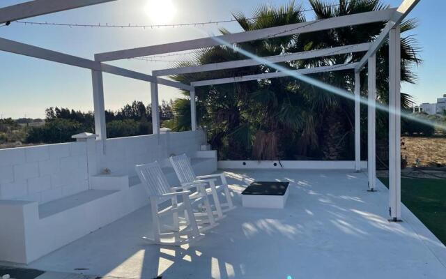 The Pervoli Studio - Pool - Close to Beach