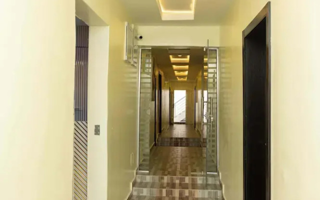 Goddis Apartments Ajah