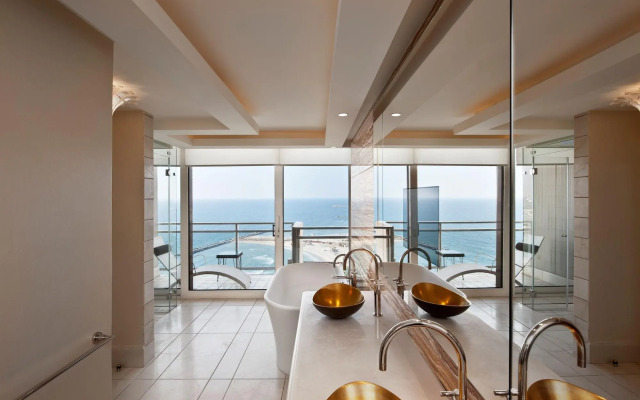 The Vista at Hilton Tel Aviv