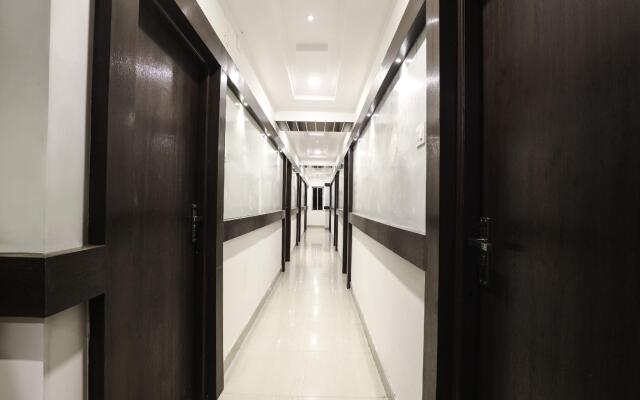 OYO 14925 Harsha Residency