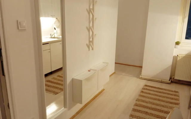 Cozy studio in central Budapest near ruined bars