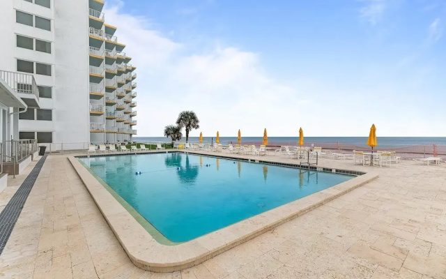Smyrna Beach Club 815b