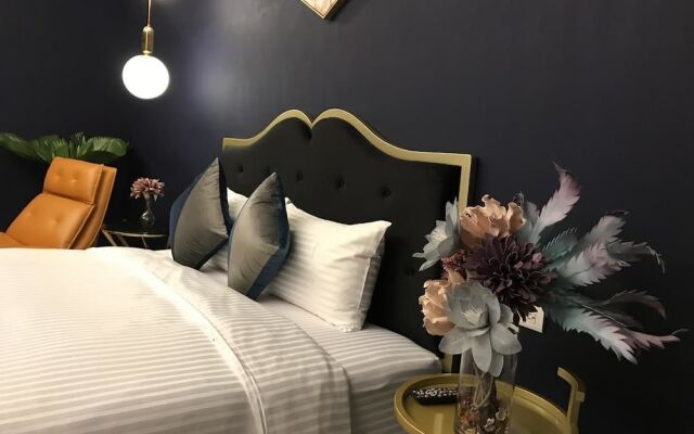 Easy Inn