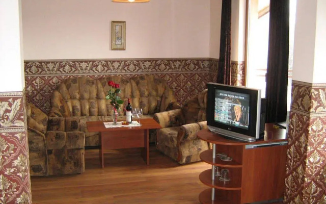 Family Hotel Emaly Bankya 1
