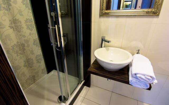 Apartamenty hoteLOVE na Skale