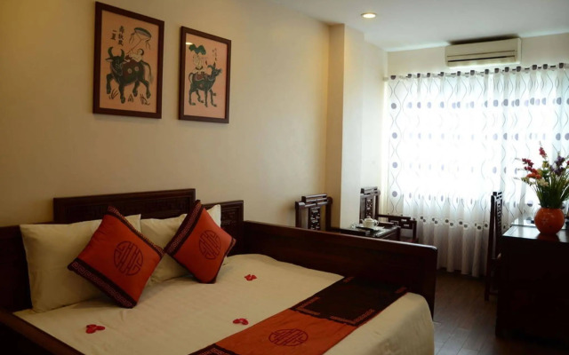 Phoenix Legend Hotel