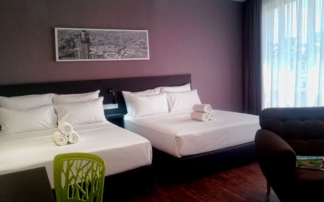 The Loft Plaza Hotel