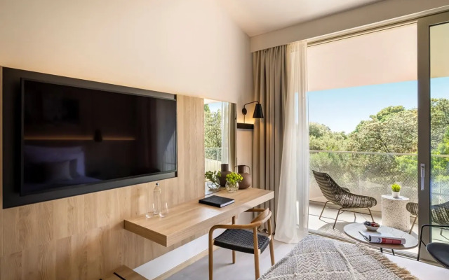 Valamar Tirena Hotel