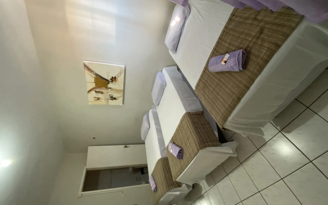 Center 1 Hotel
